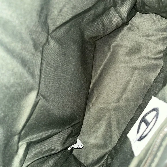 Telfar Sage Green Medium Bag - Picture 9 of 9